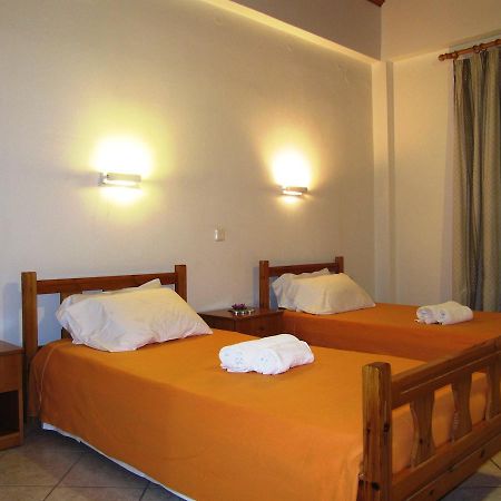 Calypso Hotel Othoni Extérieur photo